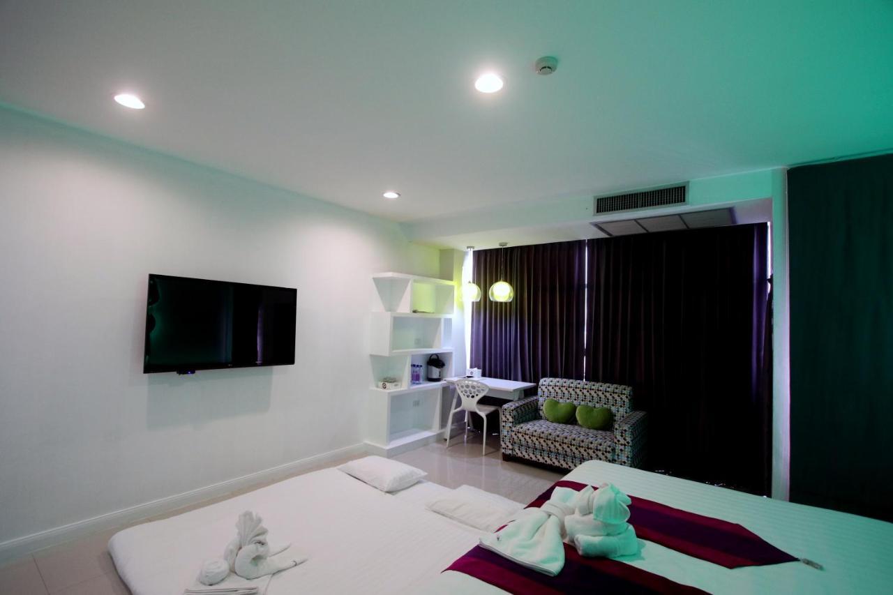 Hotel Phitsanulok United Esterno foto
