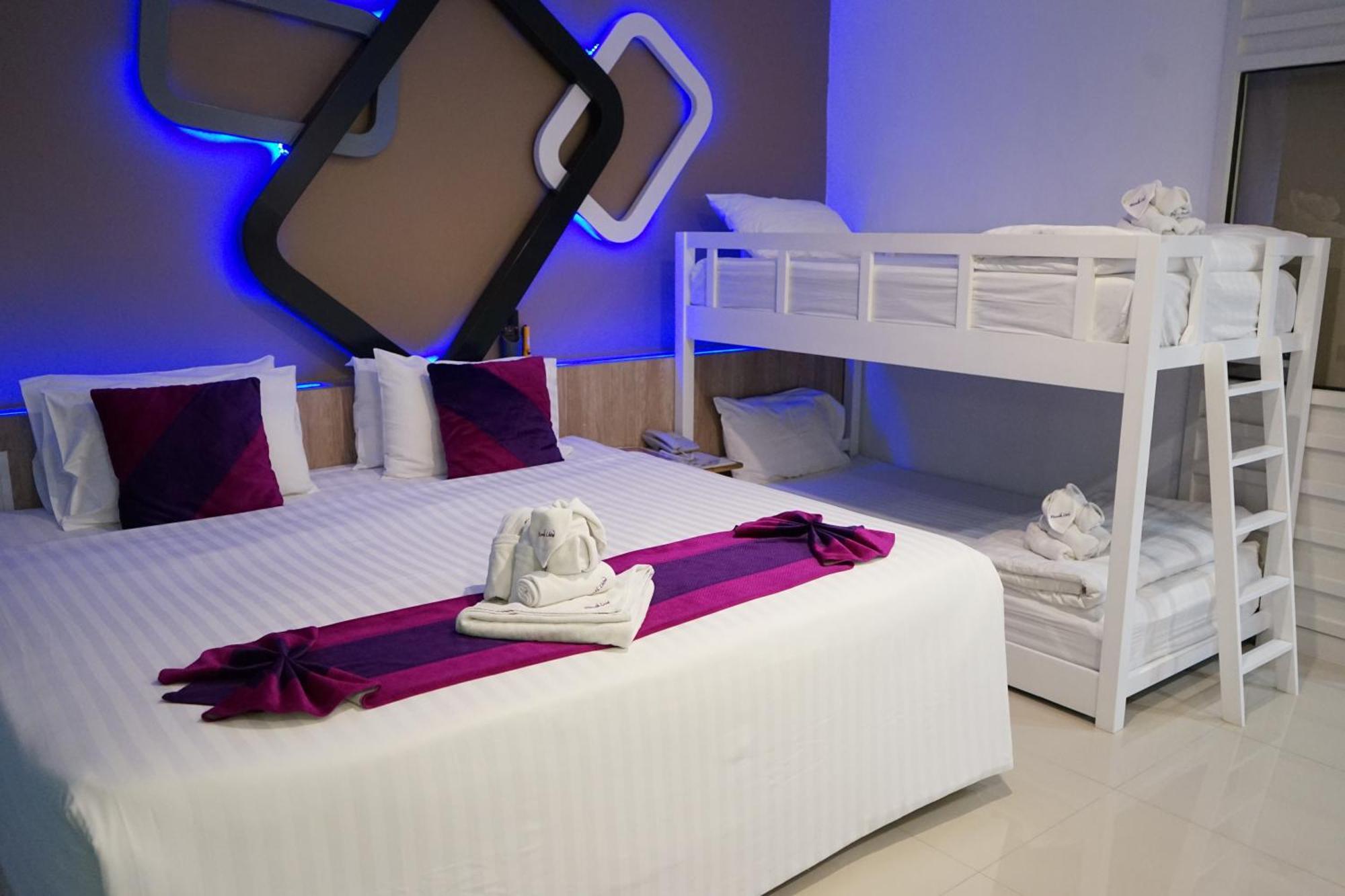 Hotel Phitsanulok United Esterno foto